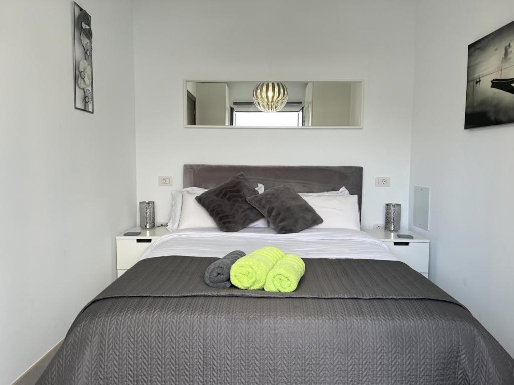 Private Apartment With Mountain And Sea Views, La Asomada, Lanzarote 蒂亚斯 外观 照片